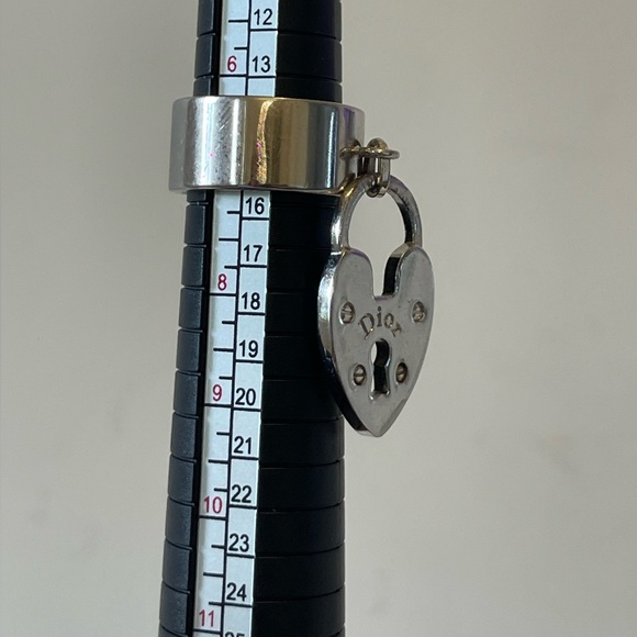 Authentic Dior Charm Silver Ring Size 6 1/4 - Picture 3 of 4